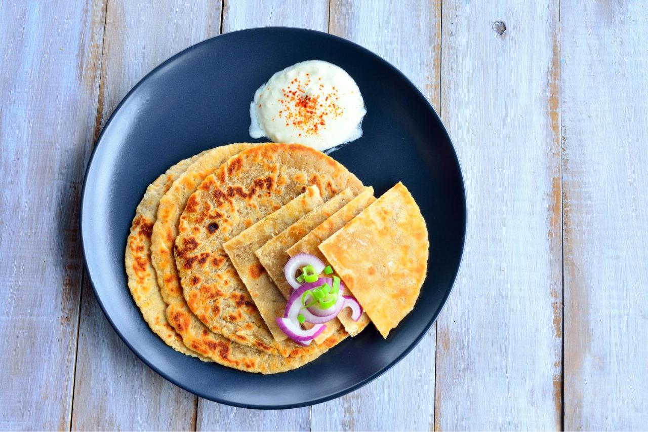 오요 71936 호텔 바드리 인 앤 야트리 니와스 자발푸르 외부 사진